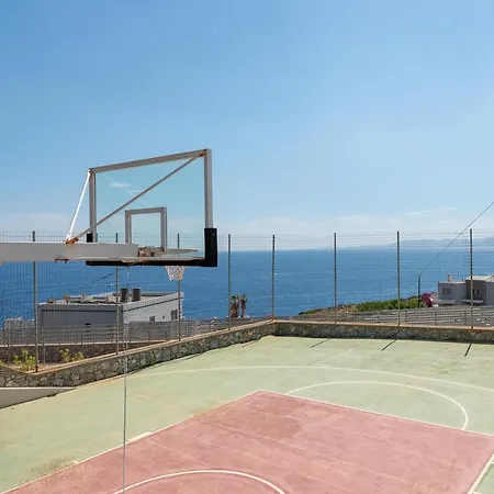 Katerina Lindos (Rhodes)